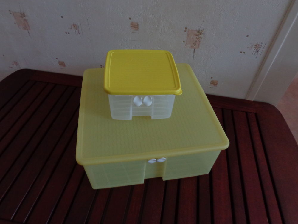 2 boites fra&icirc;cheur tupperware Cuisine