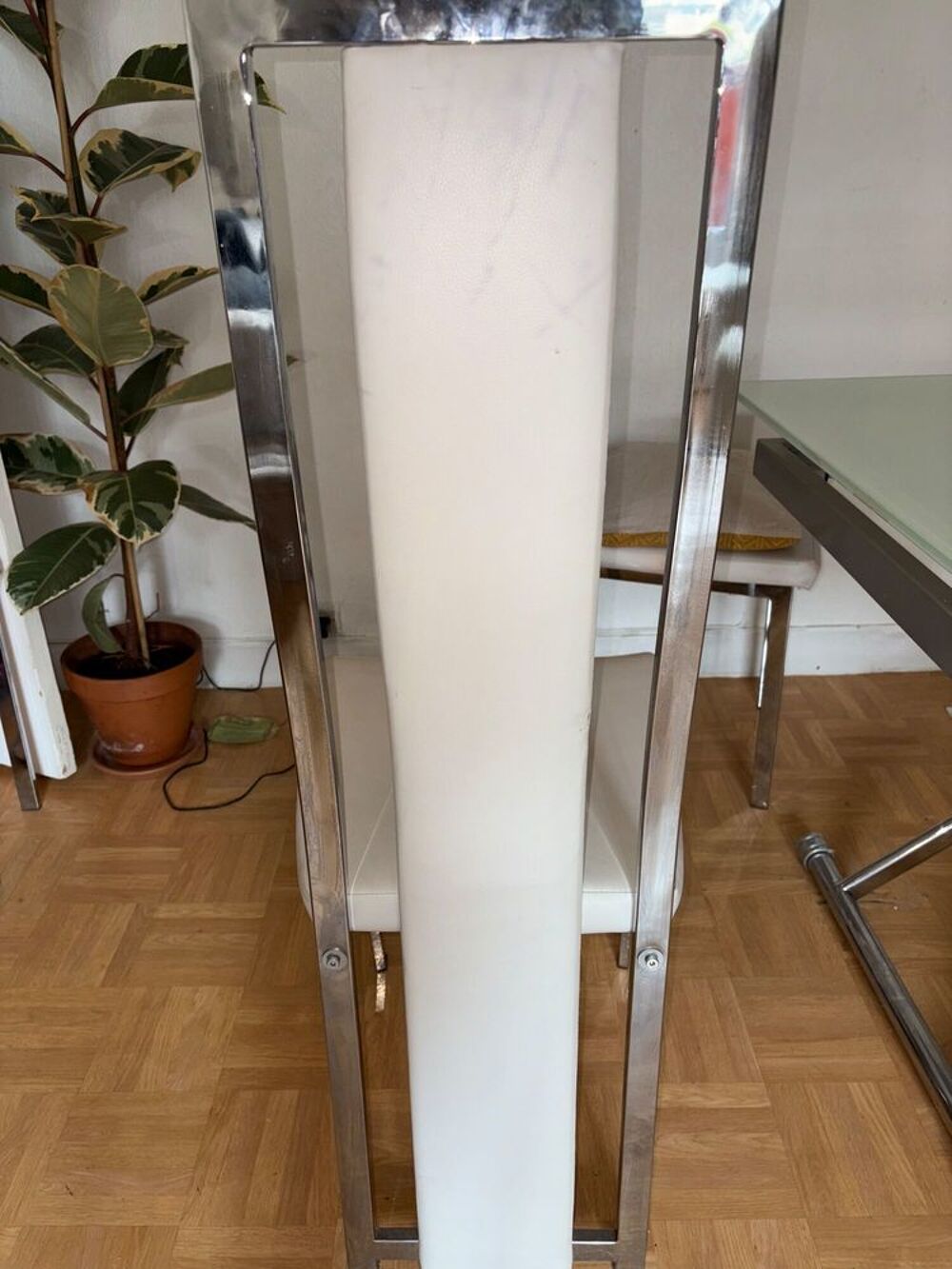 &Eacute;l&eacute;gante Table basse r&eacute;haussable en verre blanc Meubles