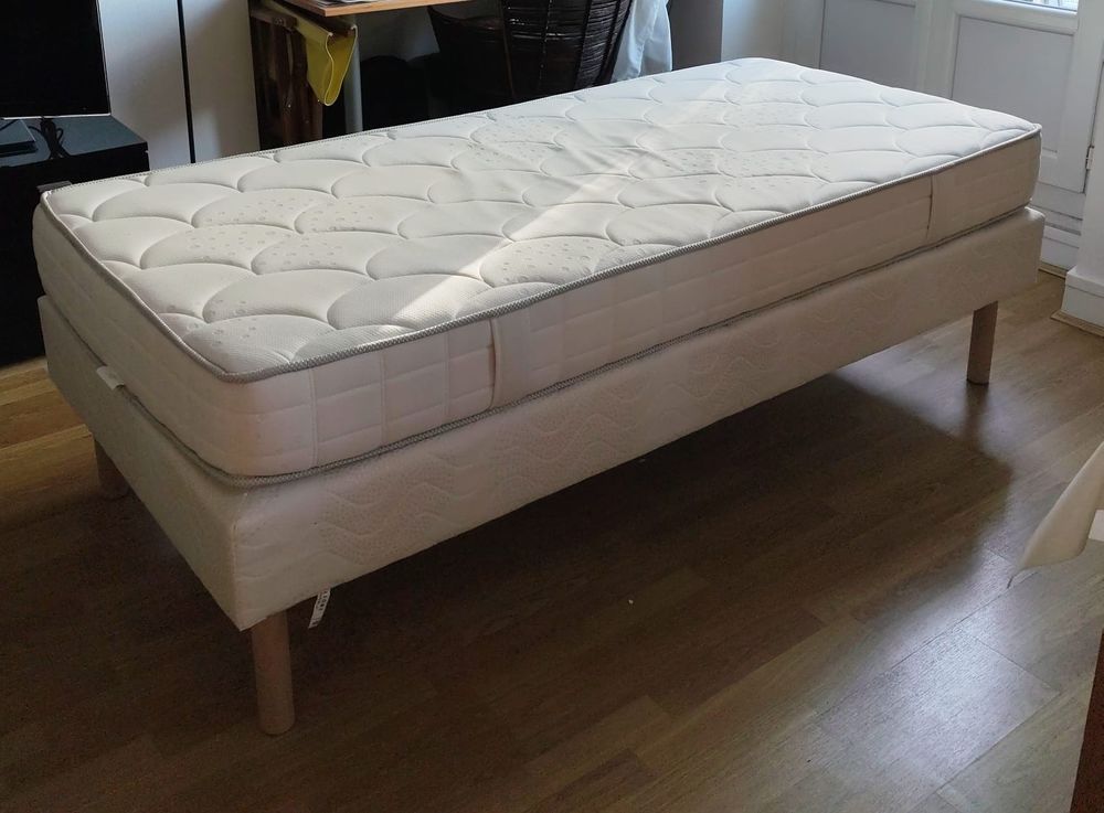 Sommier + Matelas DUNLOPILLO 190x90 - La Compagnie du Lit Meubles