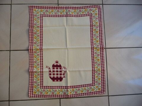 Torchon Fantaisie bordeaux motif cafeti�re - N E U F 5 Celles-sur-Belle (79)