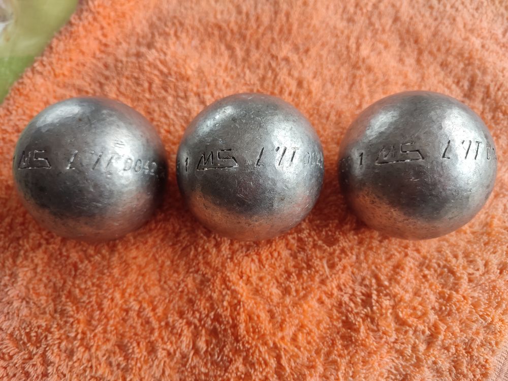 Boules de petanque Sports