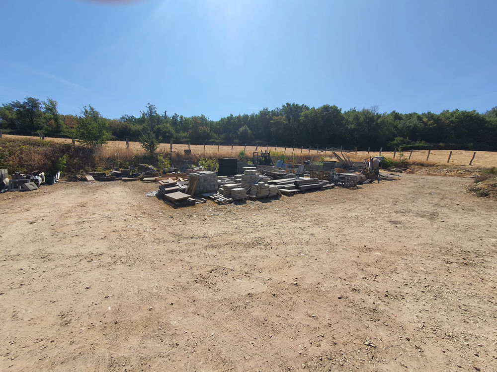 Vente Atelier entrepôt 300m2 et terrain de stockage de 2200m² La vineuse