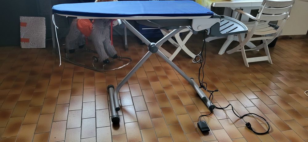 Table &agrave; repasser Electroménager