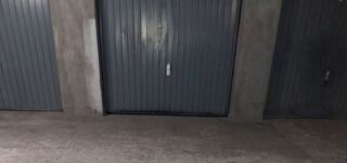  Parking / Garage à louer 15 m² Pantin