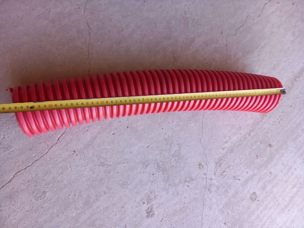 Gaine annel&eacute;e rouge TPC &Oslash;110mm - 2 chutes - &eacute;lectricit&eacute;/t&eacute;l&eacute; Bricolage