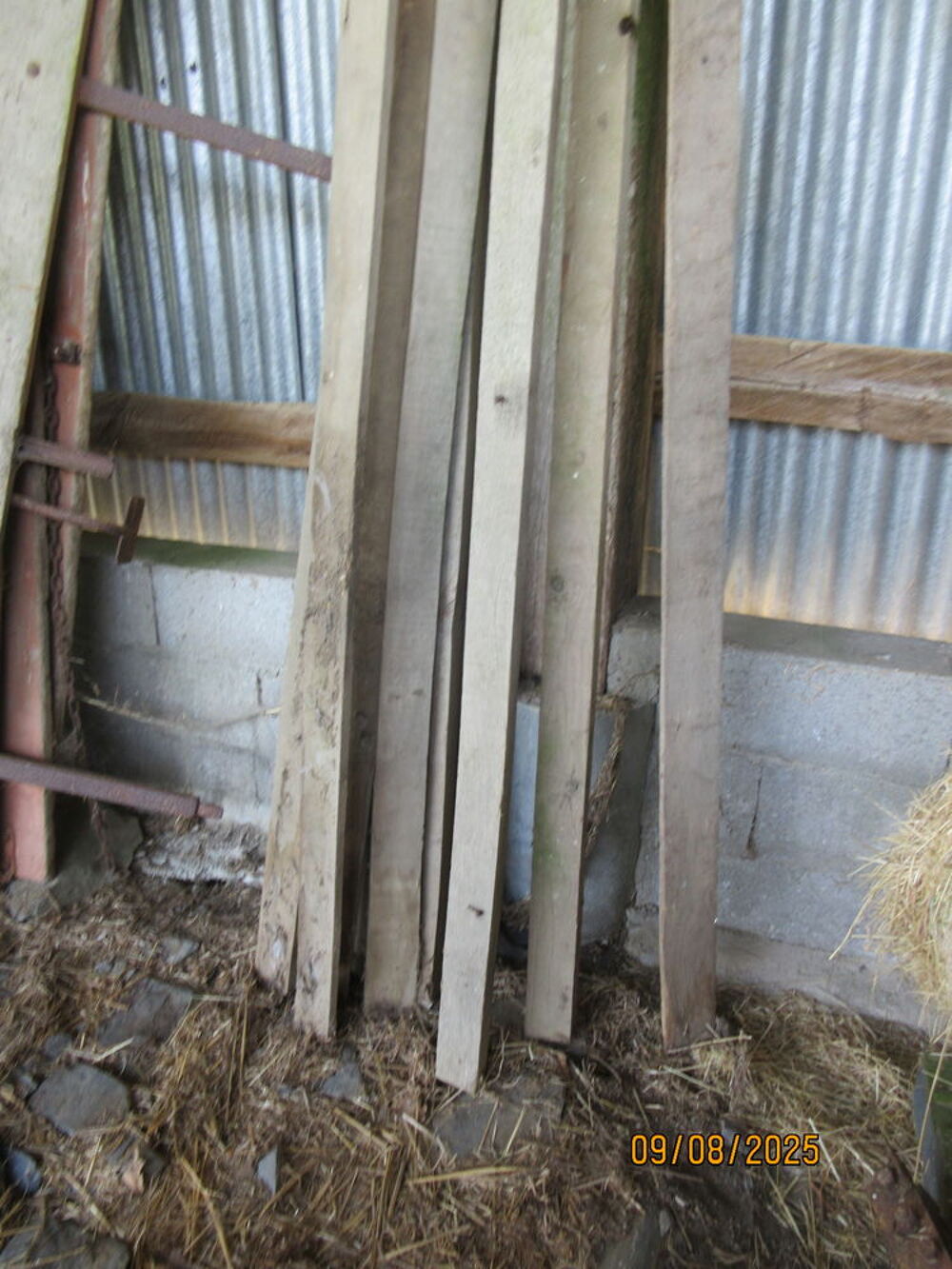 Lot de planches en ch&ecirc;ne. Bricolage