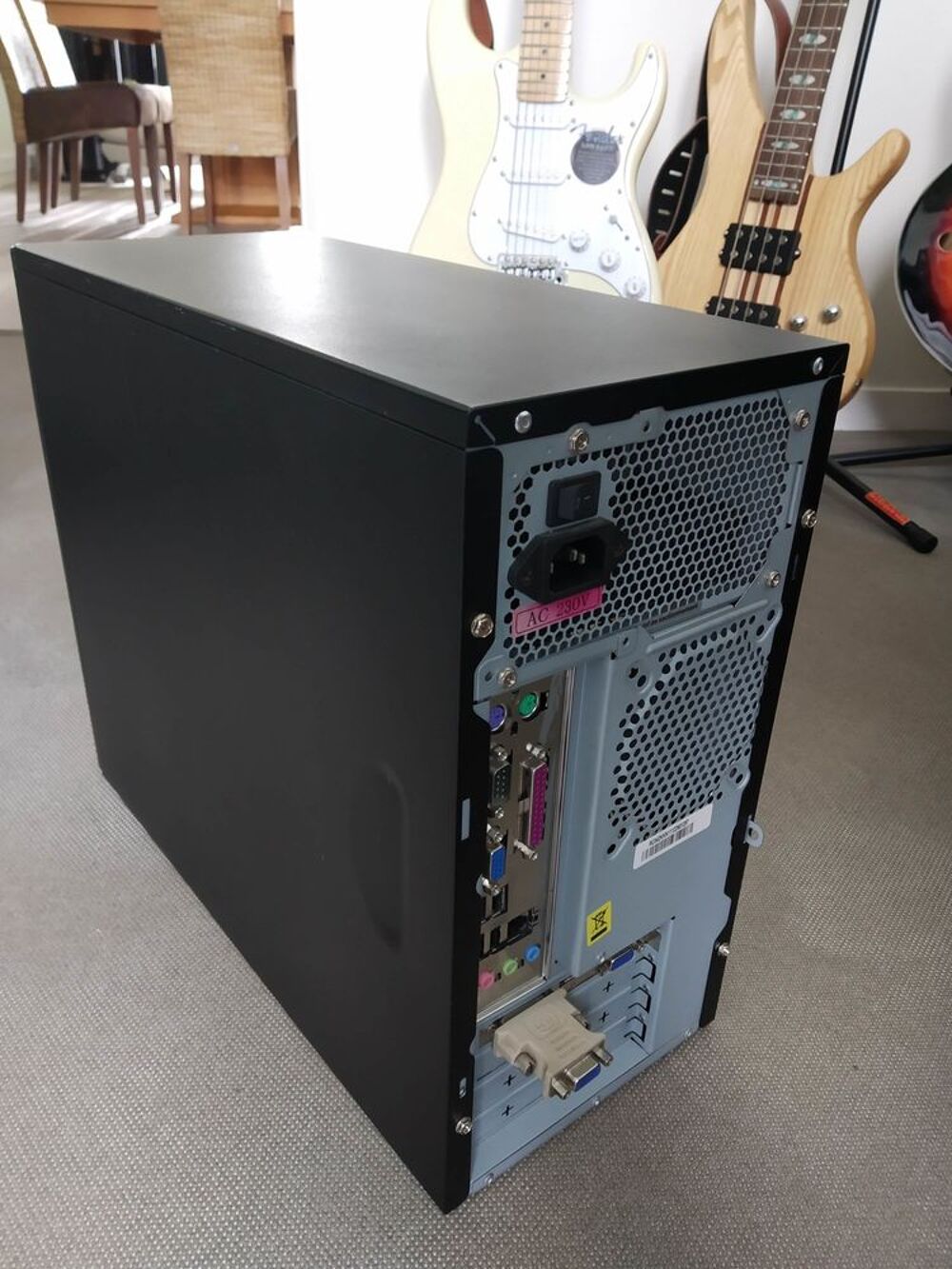 ORDINATEUR DE BUREAU TOUR INTEL I5 3,1GHz PC
270 € Matériel informatique