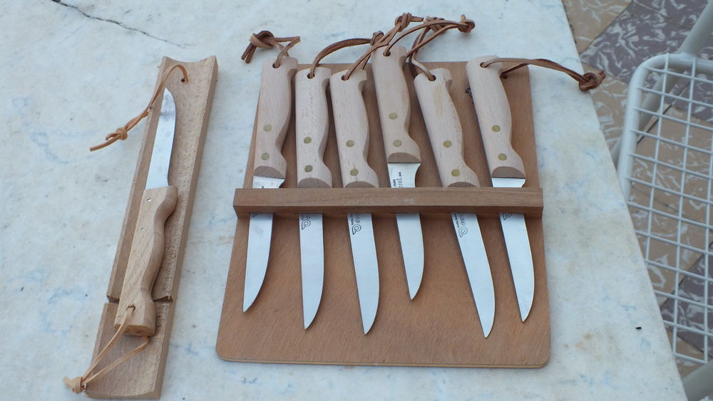 COUTEAU STEAK +SAUCISSON Electroménager