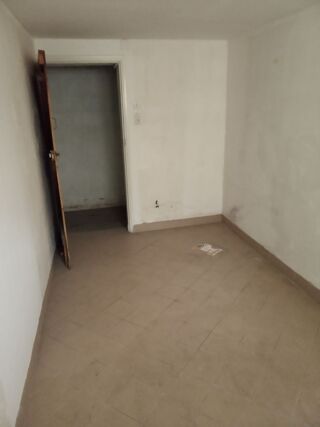  Remise / Grange à vendre 1 pièce 8 m²