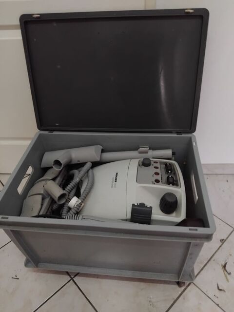 NETTOYEUR VAPEUR MENAGER   TRAINEAUX  HAUTE PRESSION 80 Marignier (74)