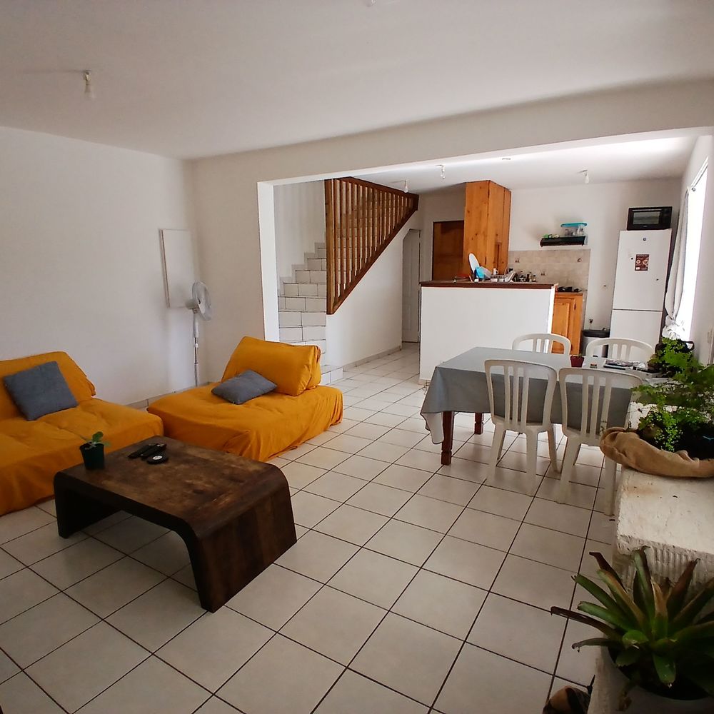 Vente Appartement ORPI - SAINT PIERRE APPARTEMENT/DUPLEX T4  VENDU MEUBLE Saint-pierre