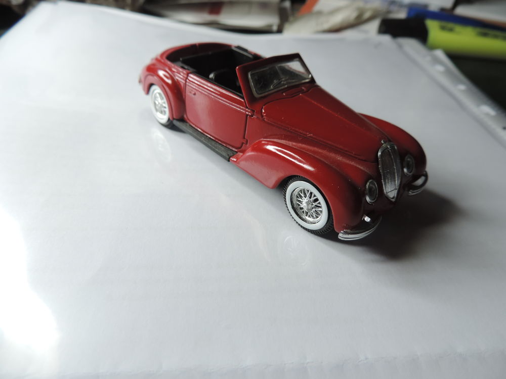 SOLIDO - ALFA ROMEO - 2500 - SPORT - Echelle : 1/43 &egrave;me. 