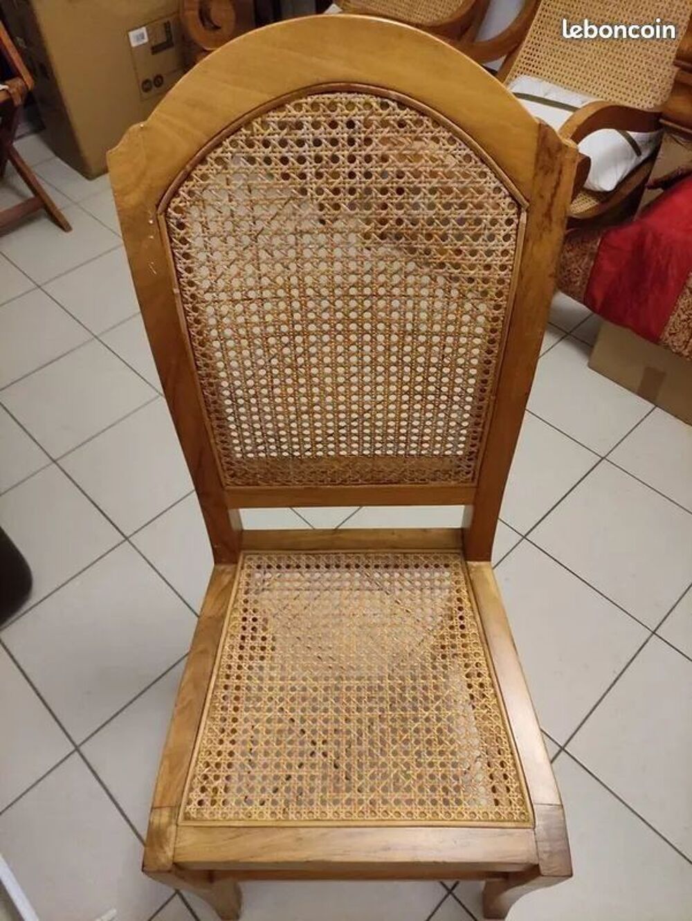 Table en v&eacute;ritable bois de tamarin Meubles