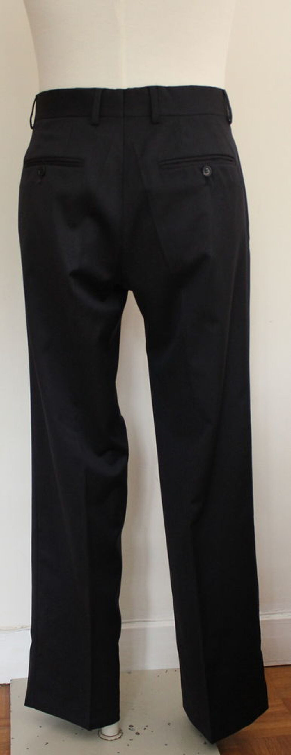 Pantalon marine BALMAIN T.48 FR. Vêtements