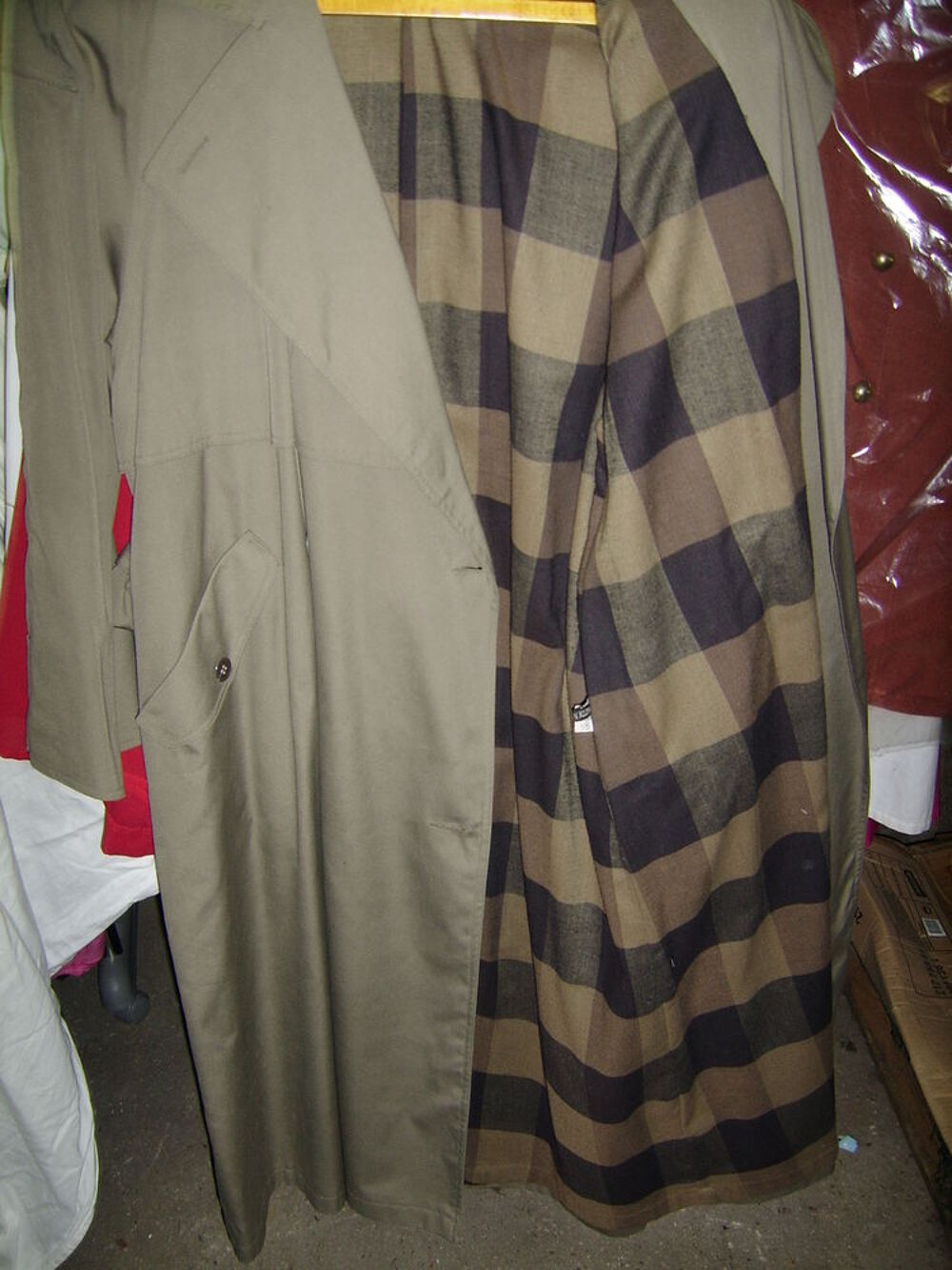 manteau long Raymond ATTAL
Vêtements