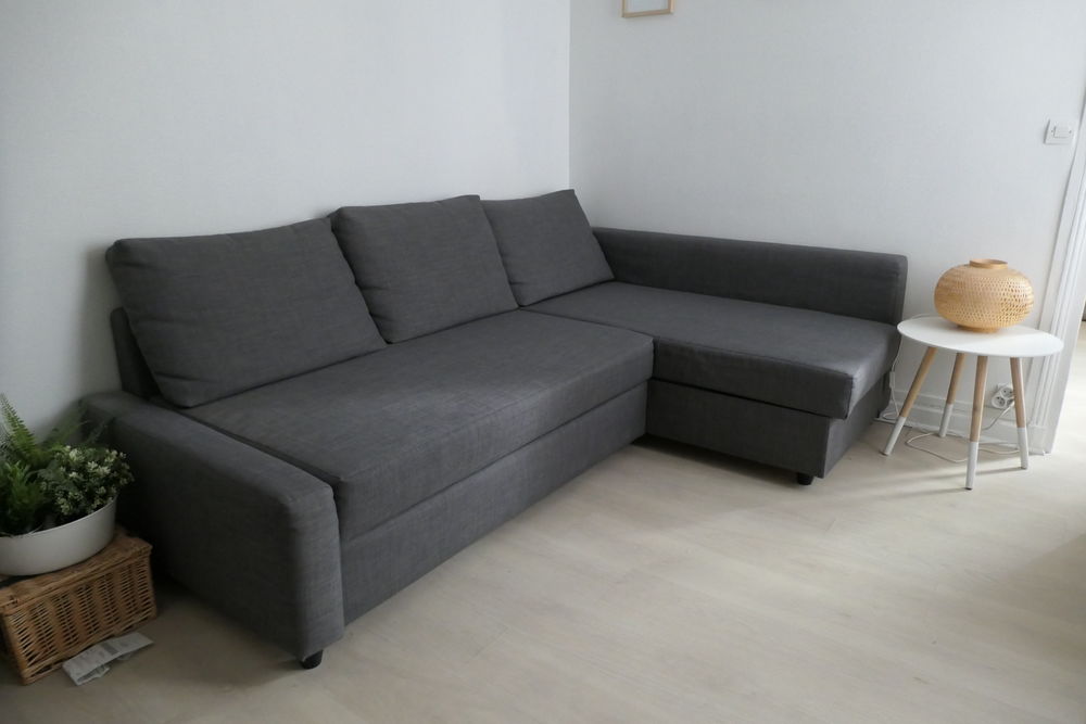 Canap&eacute; d'angle convertible IKEA Meubles