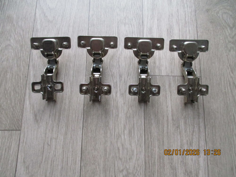 Charni&egrave;res pour meuble Bricolage