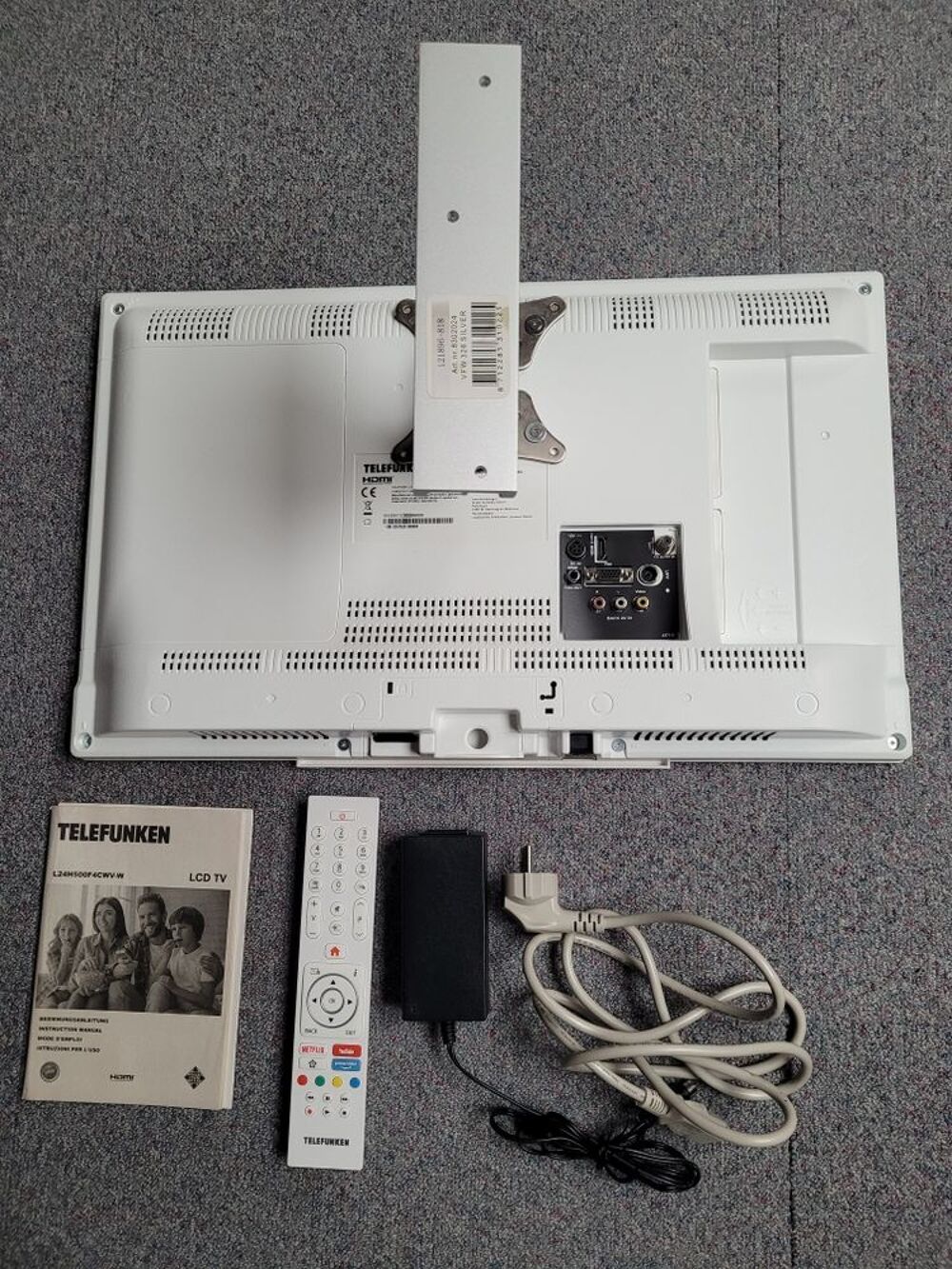 Tv telefunken l24h500f4cwv avec son support mural,taille pouces 24.00 hd acl.del.
55,4x37&times;1.5cm date d achat 25.01.2020. Photos/Video/TV