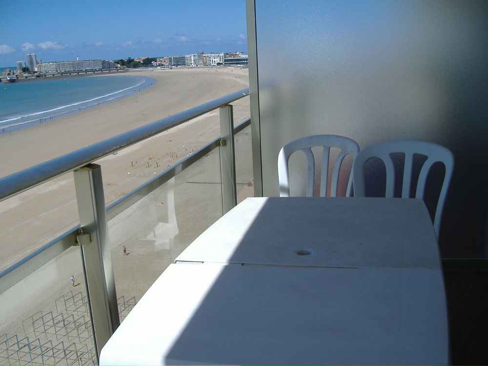   Studio vue sur mer les Sables D'Olonne centre plage Pays de la Loire, Les Sables-d'Olonne (85100)