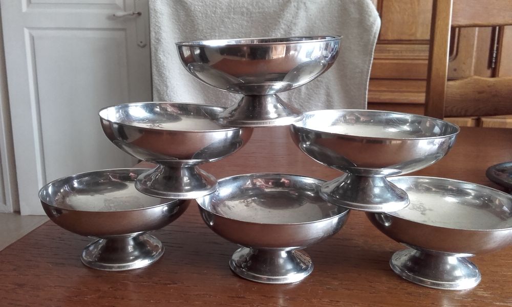 Lot de 6 coupelles &agrave; glaces ou cocktail de fruits en inox Cuisine