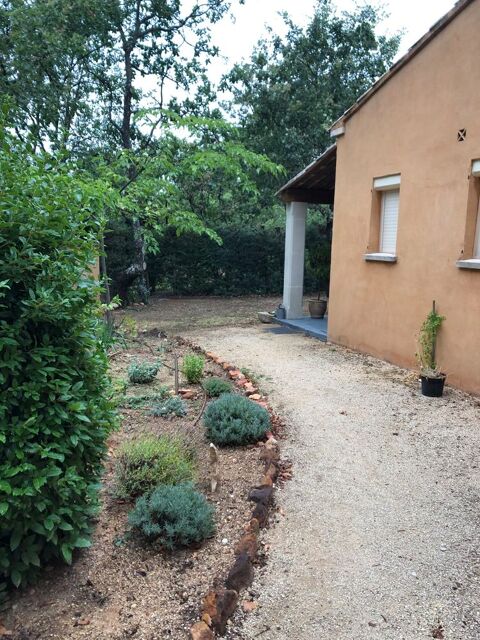  Maison � louer 5 pi�ces 65 m� Roussillon