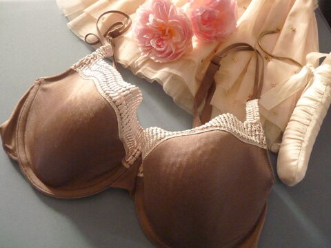 soutien gorge 90 C lingerie femme playtex TBE 20 Brienne-le-Chteau (10)