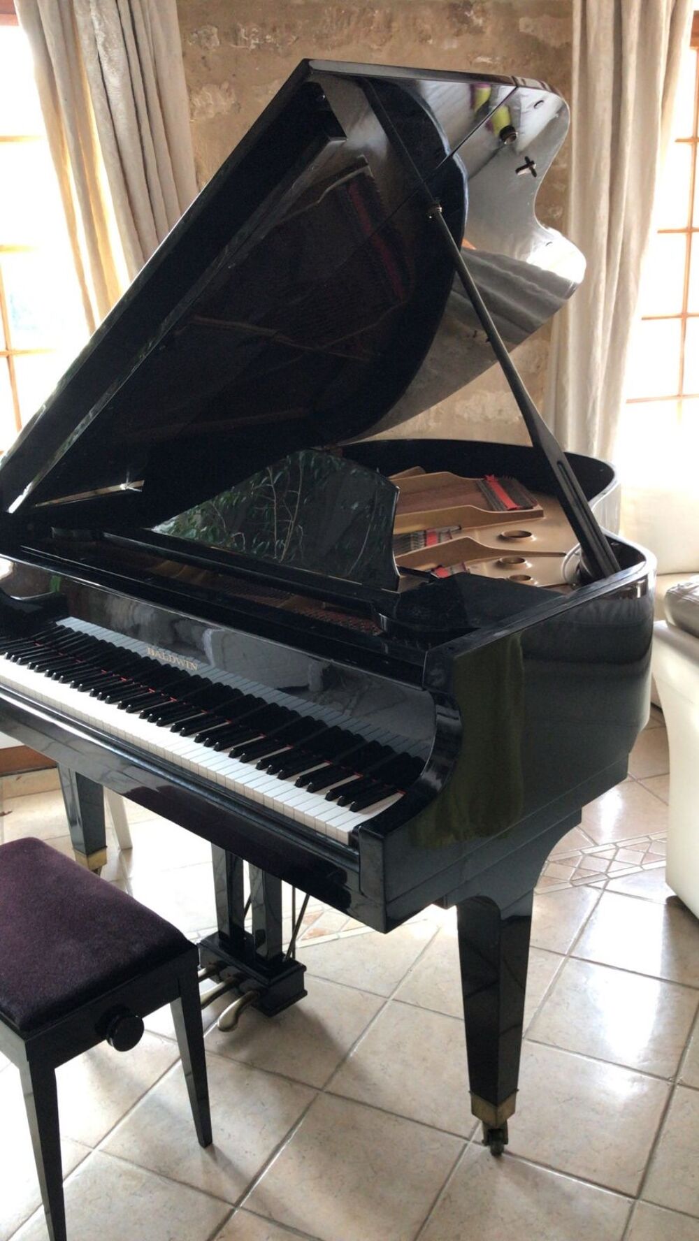 Magnifique piano &agrave; queue Baldwin Instruments de musique