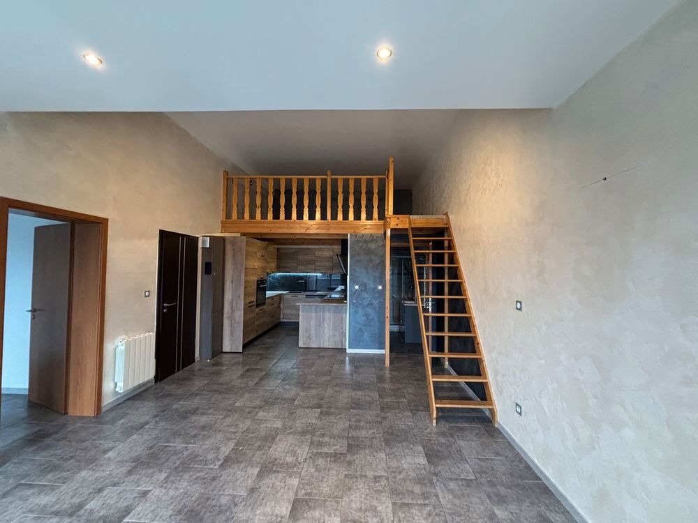 Location Appartement Bel appartement dans une petite copropriété. Richemont
