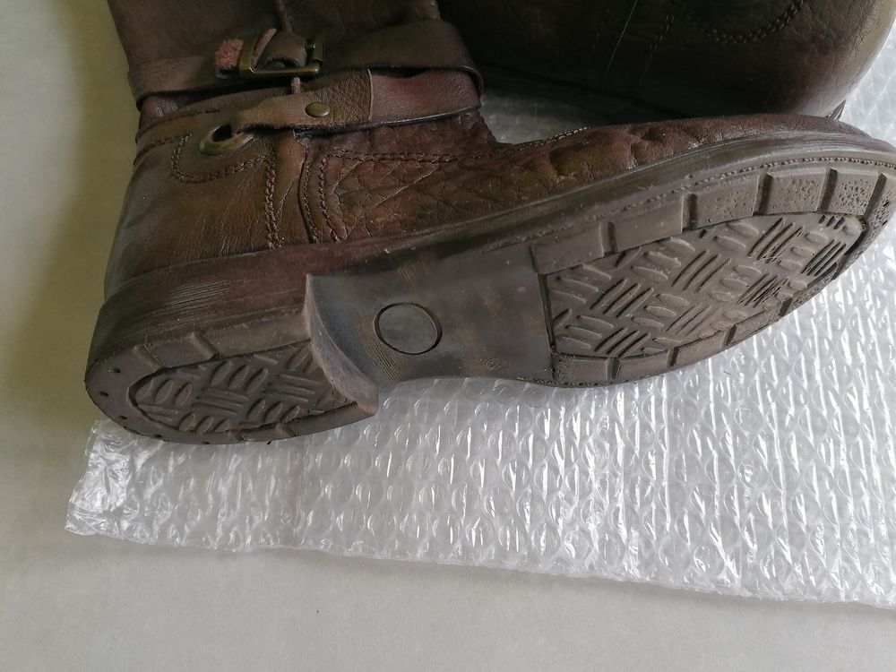 Bottes cuir femme Chaussures