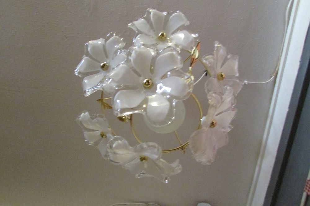 Lustre, suspension original et fleuri... Décoration