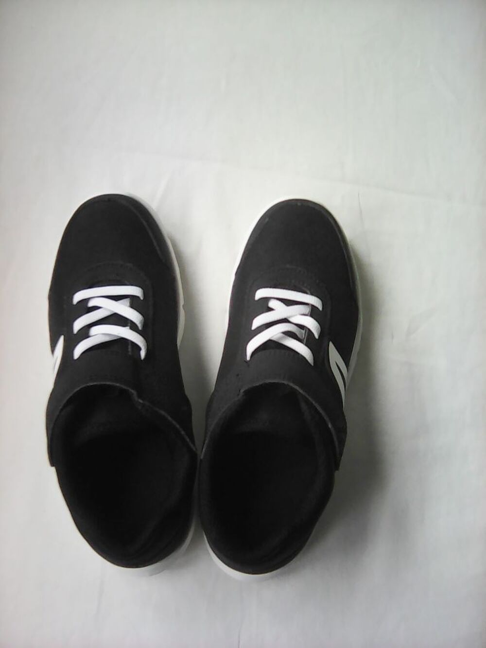 Lots 2 Paires de Basket Chaussures enfants