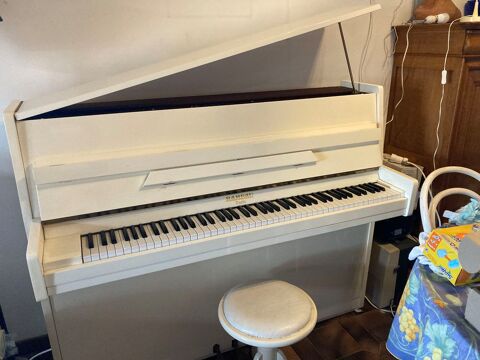 piano RAMEAU construction   fran�aise couleur IVOIRE
