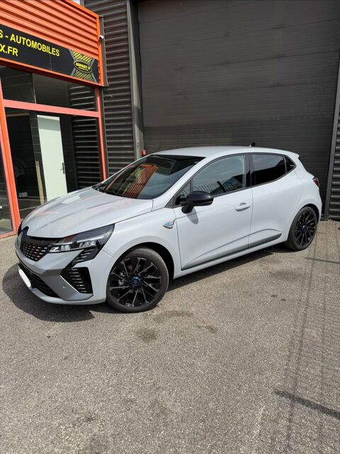 Renault Clio V Clio E-Tech full hybrid 145 GSR2 Esprit Alpine 2024 occasion Saint-Marcellin 38160