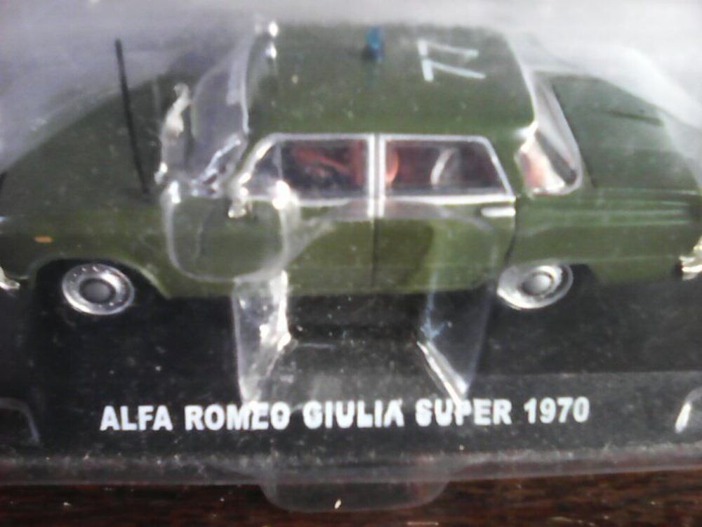 Voiture Alfa Romeo Giulia Super 1970 Police Carabinieri 