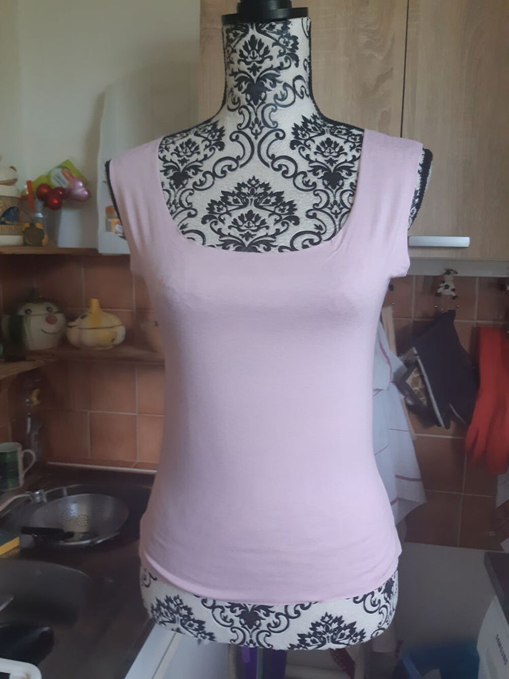  top sans manche rose NEUF taille M
Vêtements