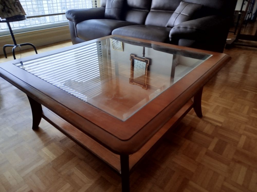BELLE TABLE BASSE CARREE Meubles