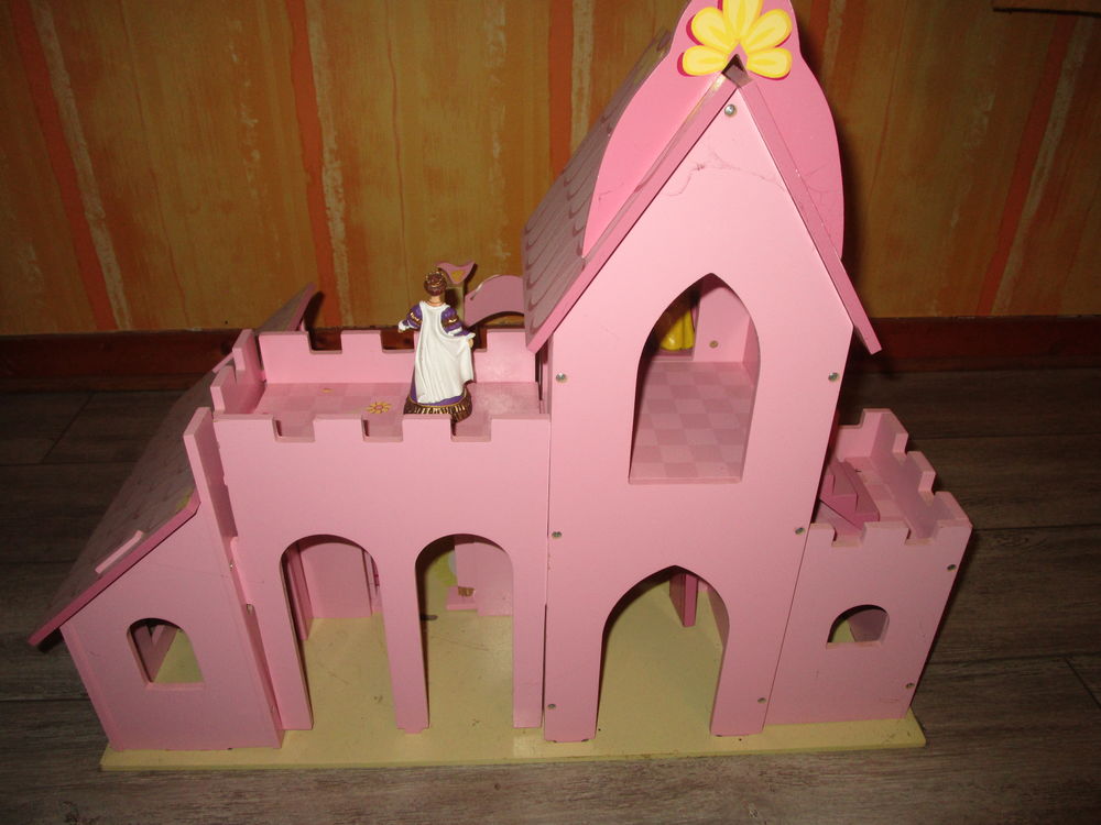 CHATEAU PRINCESSE+ FIGURINE Jeux / jouets