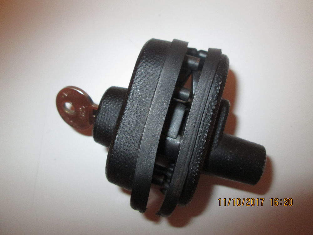 VERROU DE PONTET Sports