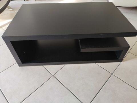 Table basse Bo Concept design mod�le OCCA Teinte ch�ne noir 80 Sucy-en-Brie (94)