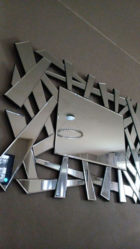 Tres joli miroir design 90 Fontaines-sur-Saône (69)