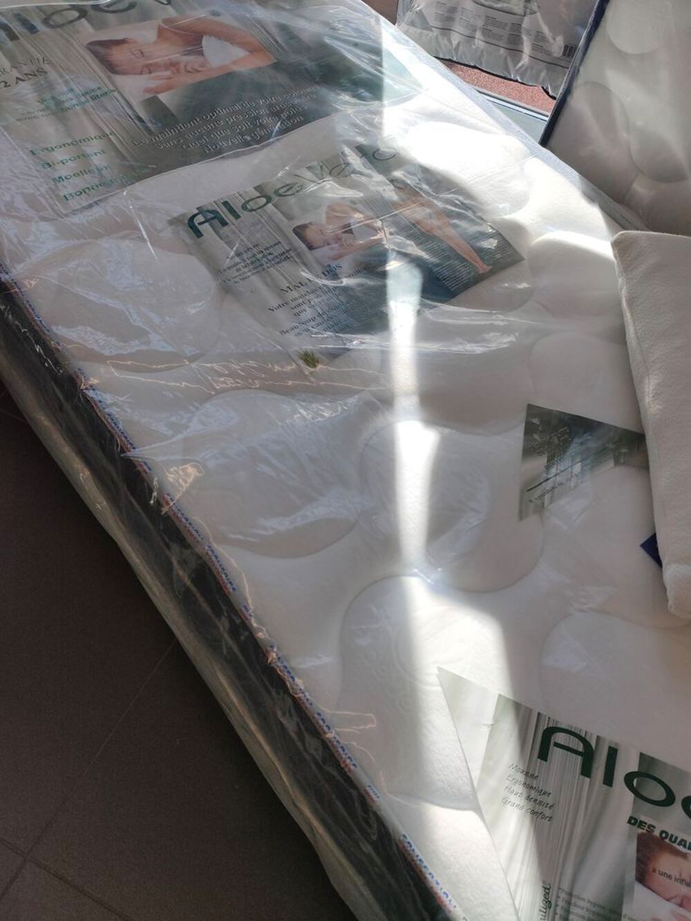 Matelas sommiers promo d'usine literie Meubles