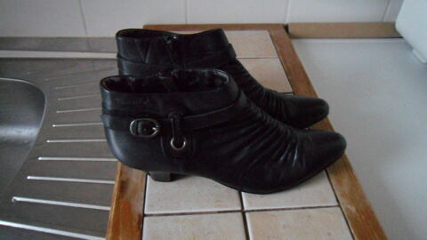chaussures  en cuir neuve taille 38 Lyon 7 (69)