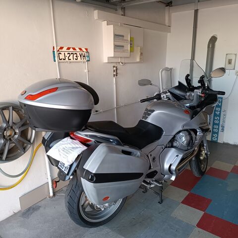 Moto MOTO GUZZI 2010 occasion Valmont 57730