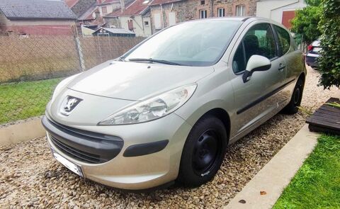 Peugeot 207 1.4i 99 000km