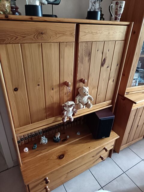 Meuble de rangement en bois avec tiroir et niches 200 Chambéry (73)