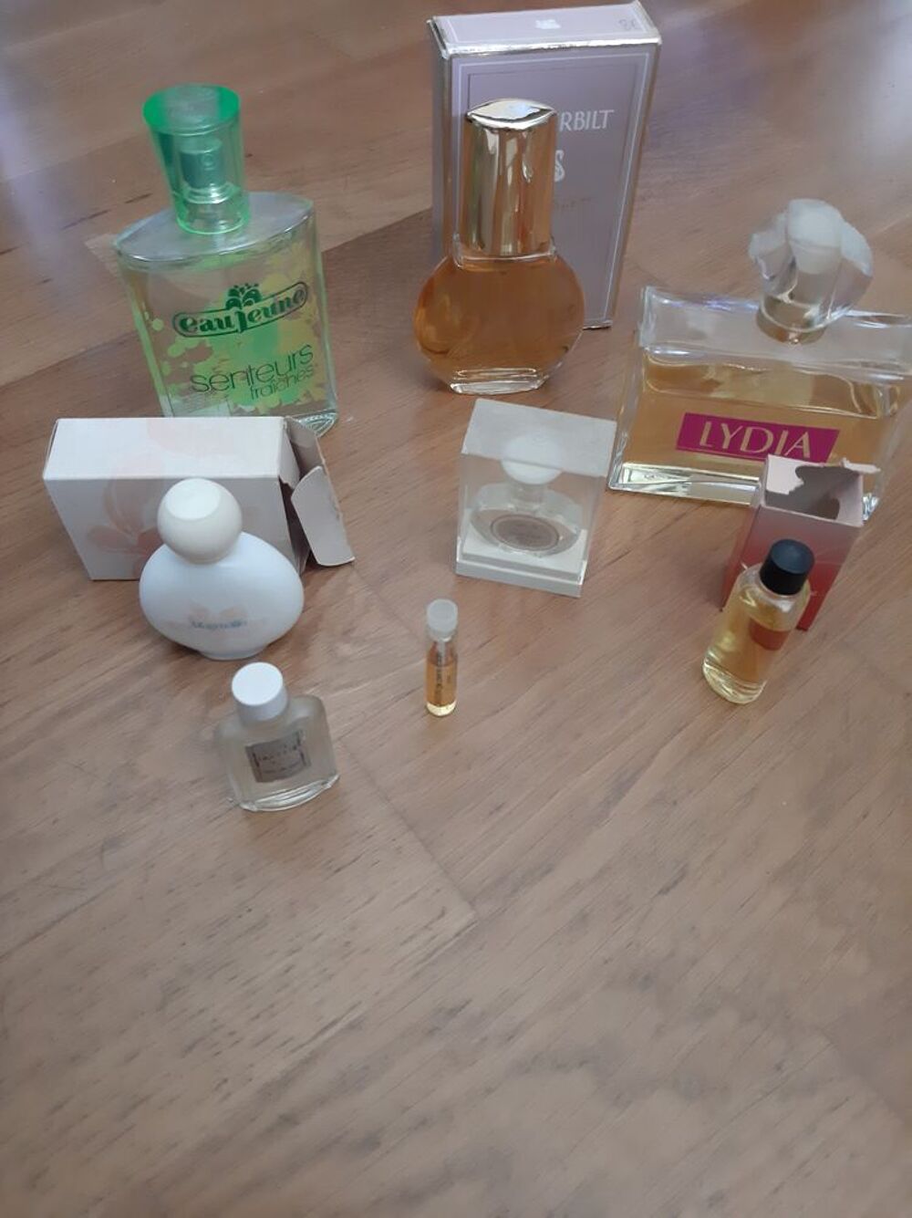 flacons et miniatures parfum 