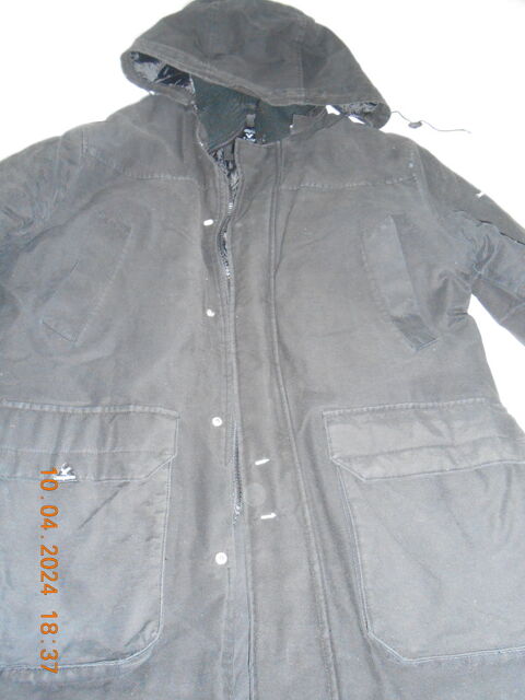 veste matelass� 6 poches capuche T38  tribord  8 Marck (62)