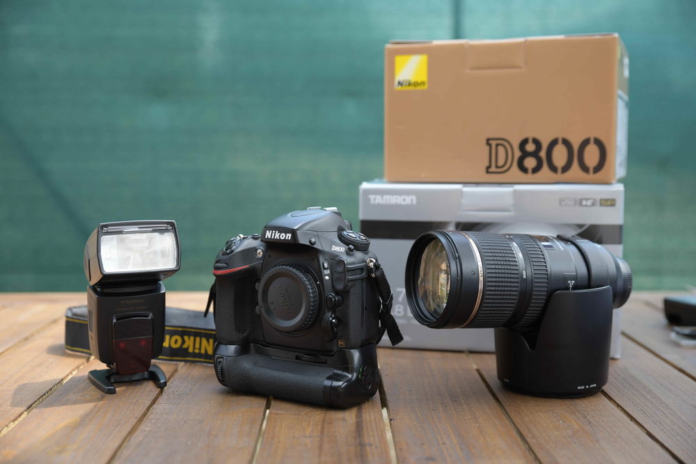 Nikon D800 + Grip + ACCESSOIRES Photos/Video/TV