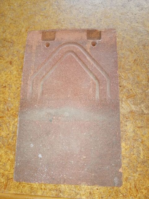 D'UN LOT DE TUILES  Phalempin  0 Domats (89)