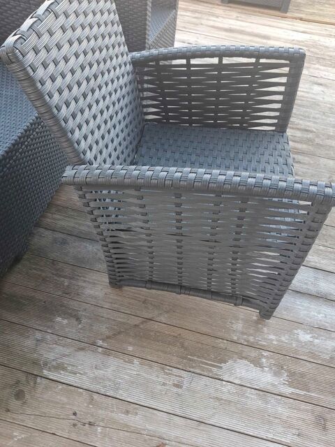 fauteuil de jardin en résine tressee gris anthracite Montoy-Flanville (57)